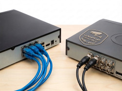 تفاوت NVR و DVR؛ کدام دستگاه ضبط تصویر برای کسب و کار شما مناسب است؟